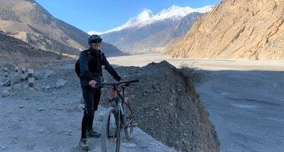 Paul Bullen-Smith Cycling on the  tour with redspokes